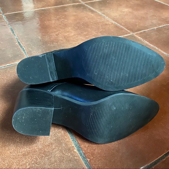 Steve Madden | Gorgeous Leve Block Heel Boots - Picture 11 of 12